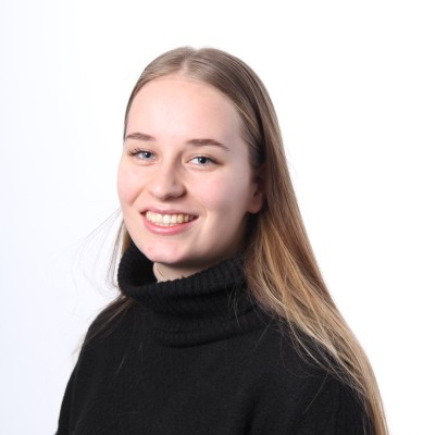 Céline Wulgaert, oud-student accountancy-fiscaliteit.