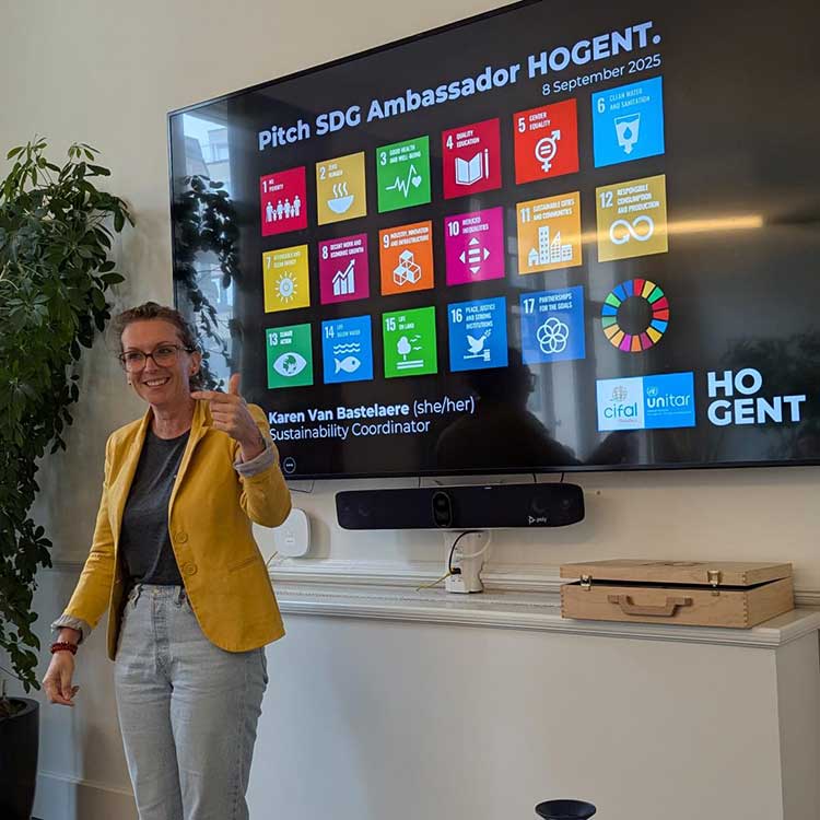 Karen Van Bastelaere