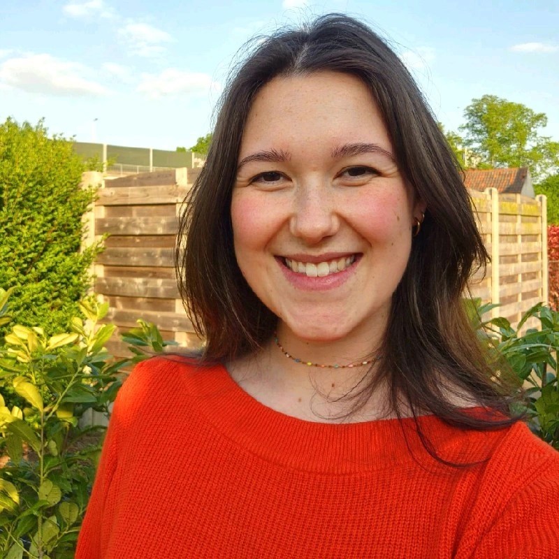 portretfoto Mynke Wolkenfeit, oud-studente voedings- en dieetkunde aan HOGENT