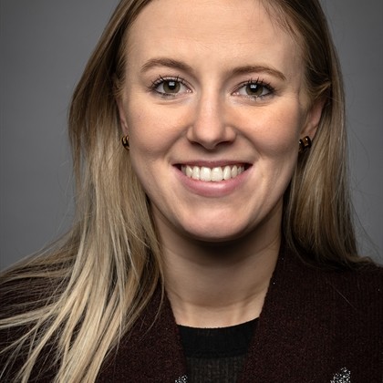 Nena Janssens, studietrajectbegeleider van het graduaat Accounting Administration aan HOGENT.