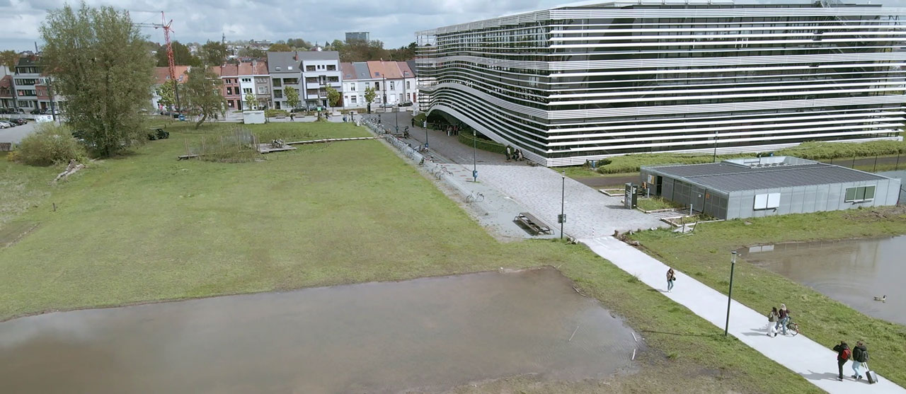 Foto Studenten lichten waterhuishouding van HOGENT toe in knappe video.