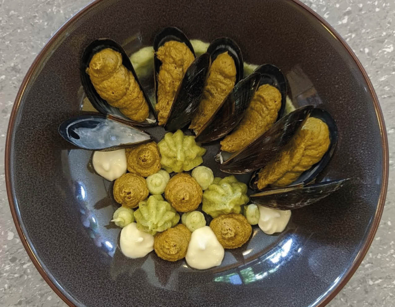 Aangepaste voeding voor patiënten met slikstoornissen.