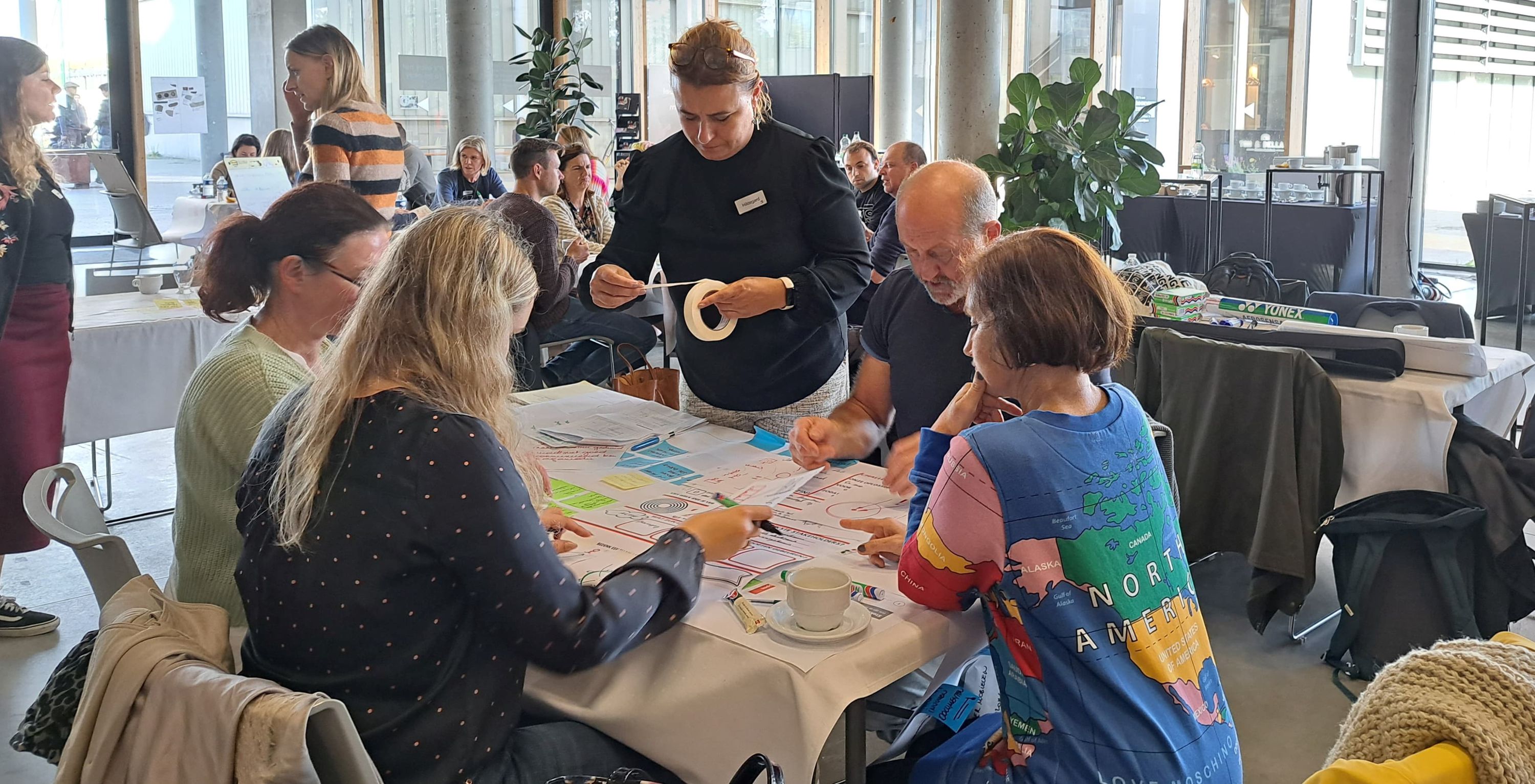 Foto Studenten formuleren mee oplossingen voor OCMW's onder druk.